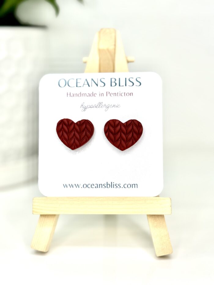 Knitted Heart Studs